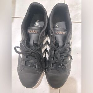 Adidas ortholite runners size 7.5 women’s